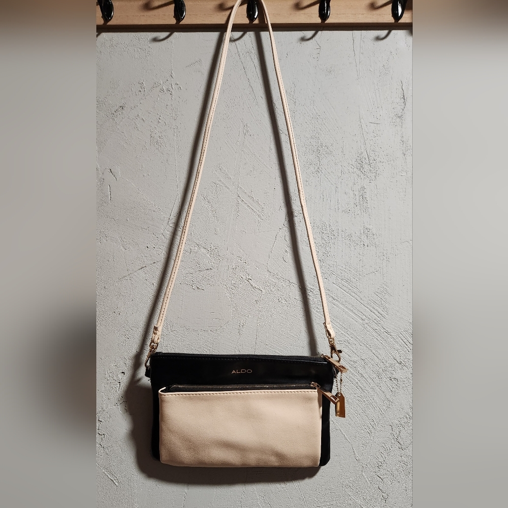 Aldo purse black & cream